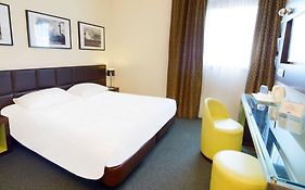 Kyriad Hotel Orly Aeroport - Athis Mons